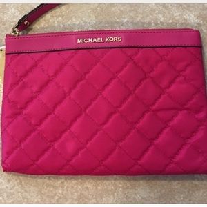 MK Clutch